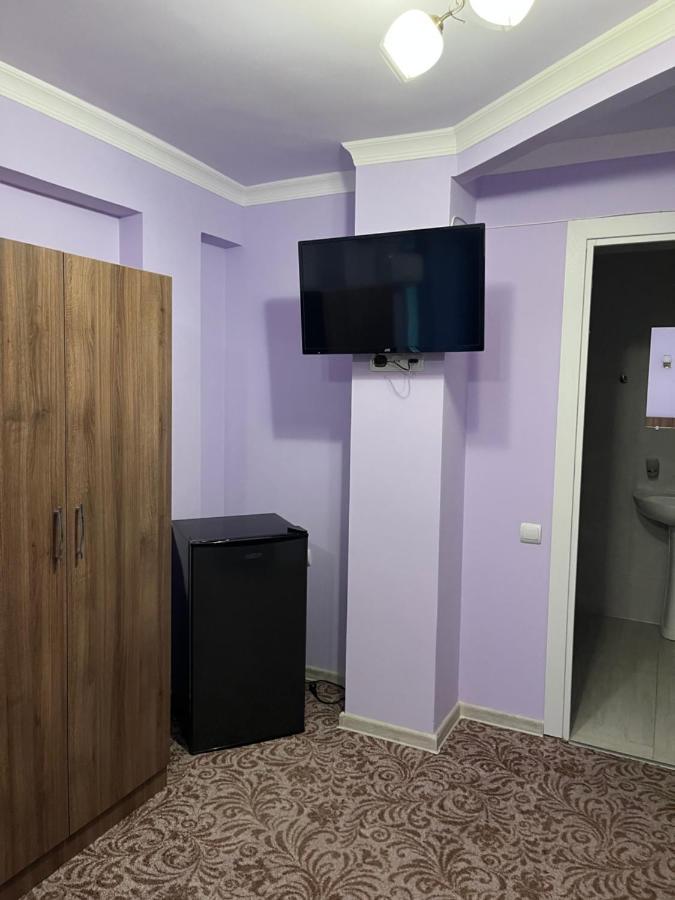 Hotel International Jerevan Exteriör bild